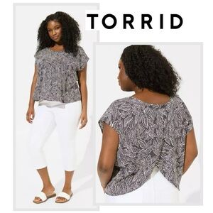 TORRID Island Silk Dolman Cross Back Crop Top Whimsical Sleek Chic Wmn 1X 14 16